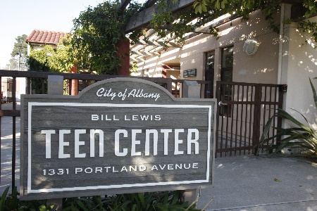 teen center front